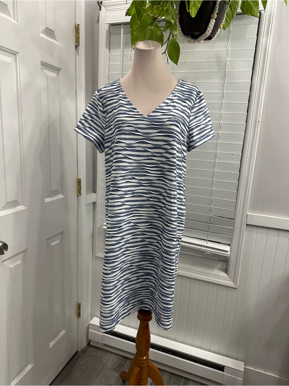 Chico's Blue & White V-Neck Midi Dress